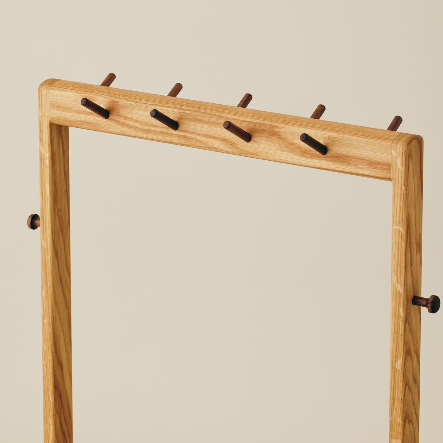 Valet Stand Low and wide