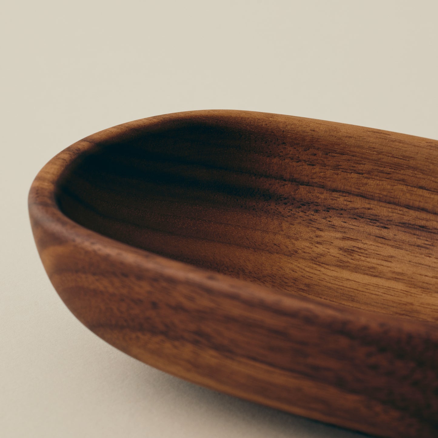 Oval Tray Deep and short
