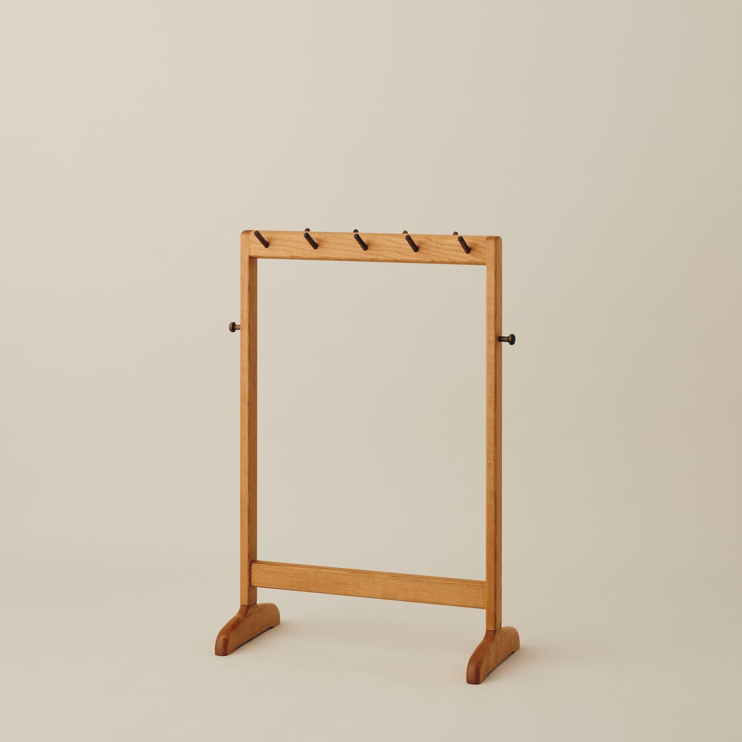 Valet Stand Low and wide