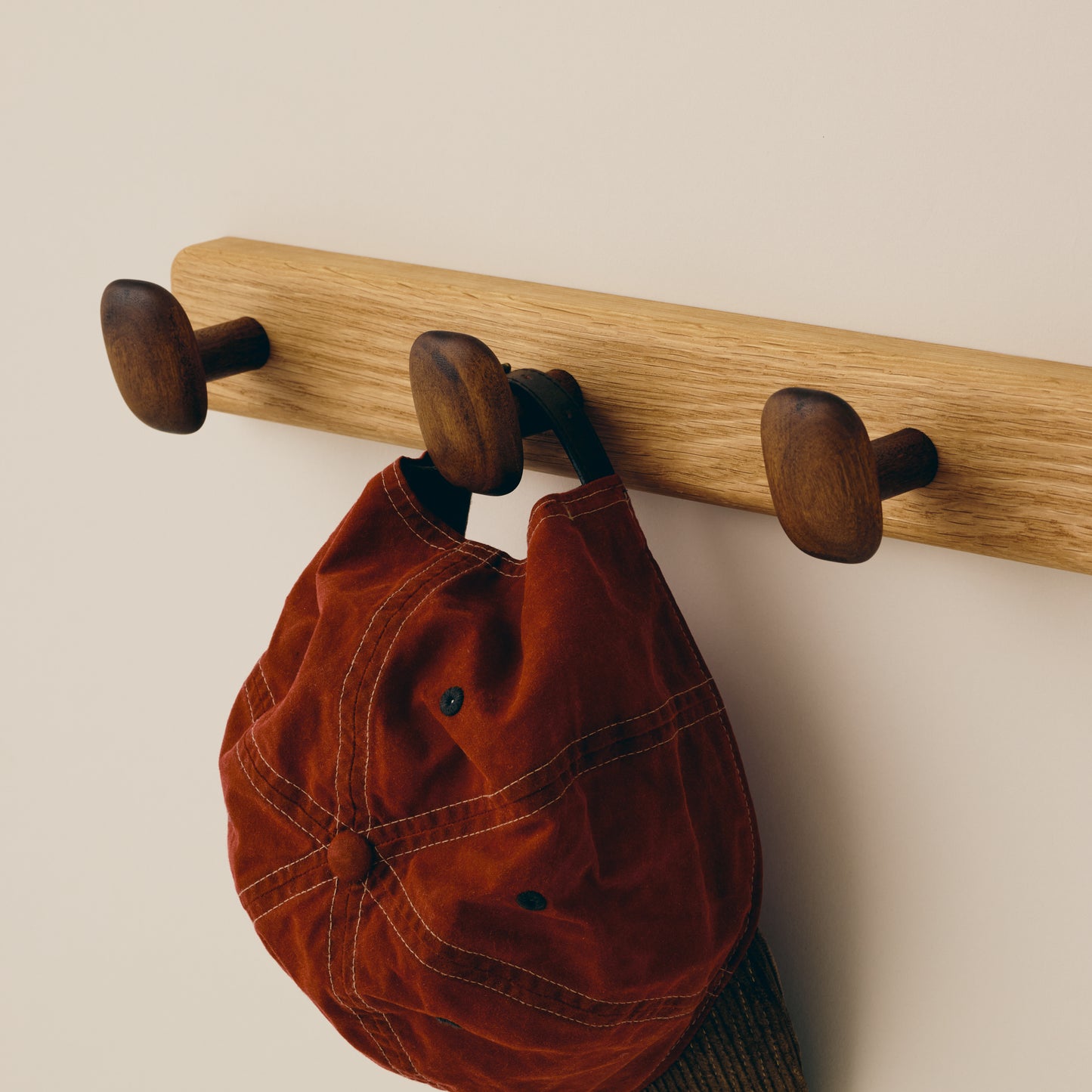Wall hooks Type B